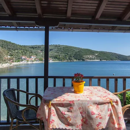 νικολέρη στούντιο και