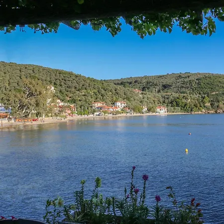 νικολέρη στούντιο και Διαμέρισμα *