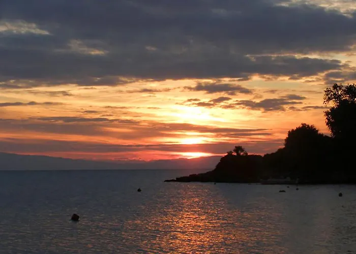 Apartment Nikoleri & *