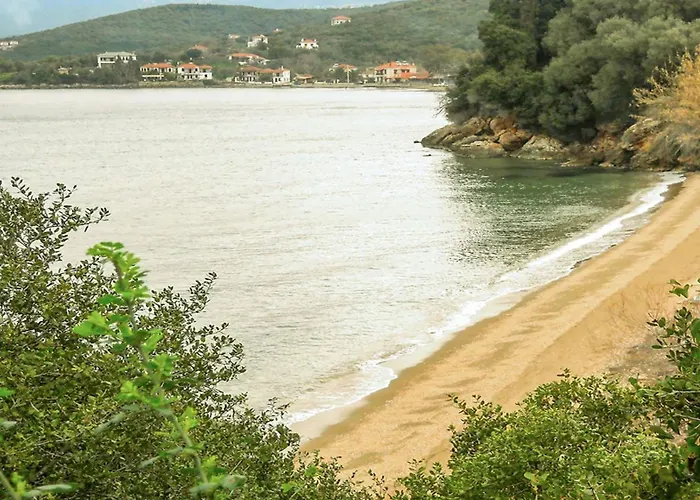 Apartment Nikoleri &