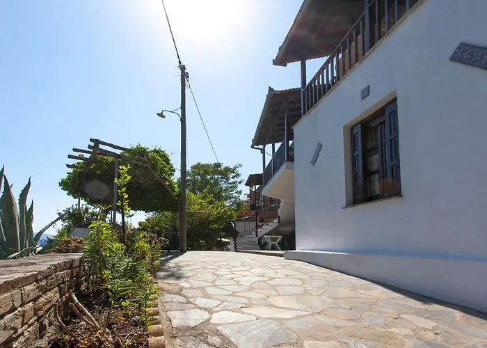 Apartment Nikoleri &