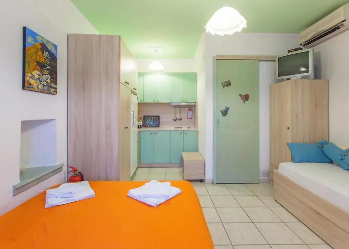 Apartment Nikoleri &