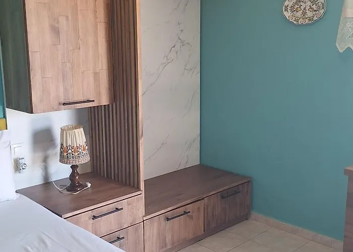 Nikoleri & Apartment